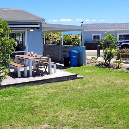 Pohara'S Seaside Chalet Exterior foto